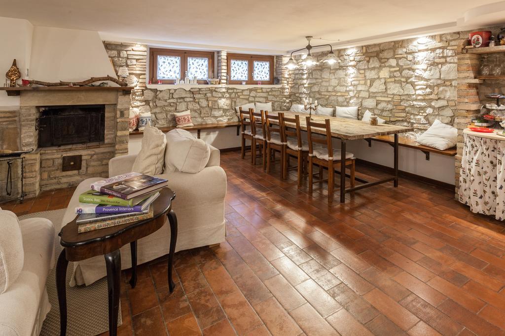 Assisi Charme Bed & Breakfast Exterior photo